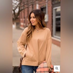 NWT Betsys Boutique Shop Womens Large Beige Casual Sweater/ Sweatshirt